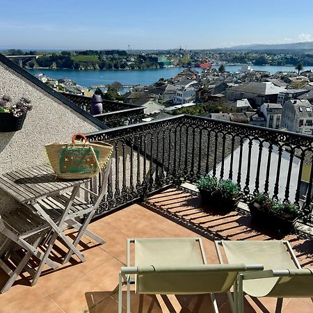 Moderno Piso Con La Mejor Terraza De Ribadeo Y Vistas Maravillosas ภายนอก รูปภาพ
