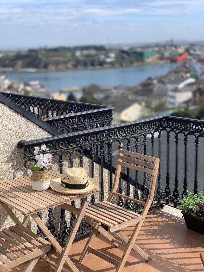 Moderno Piso Con La Mejor Terraza De Ribadeo Y Vistas Maravillosas ภายนอก รูปภาพ
