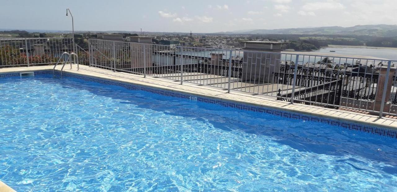 Moderno Piso Con La Mejor Terraza De Ribadeo Y Vistas Maravillosas ภายนอก รูปภาพ