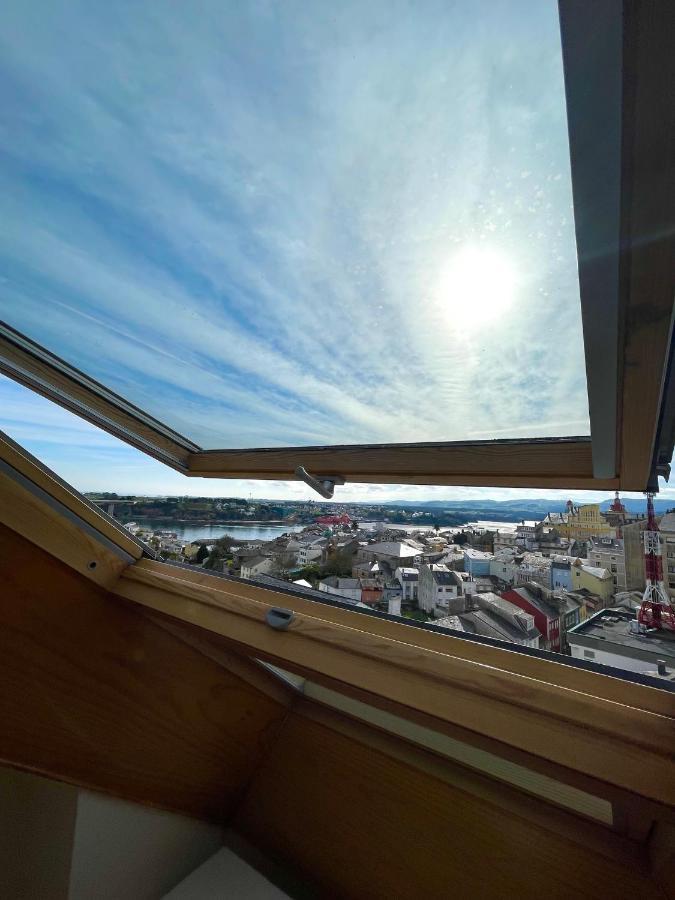 Moderno Piso Con La Mejor Terraza De Ribadeo Y Vistas Maravillosas ภายนอก รูปภาพ