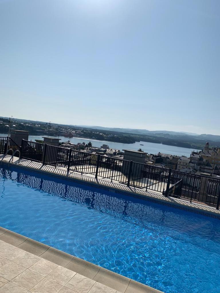 Moderno Piso Con La Mejor Terraza De Ribadeo Y Vistas Maravillosas ภายนอก รูปภาพ