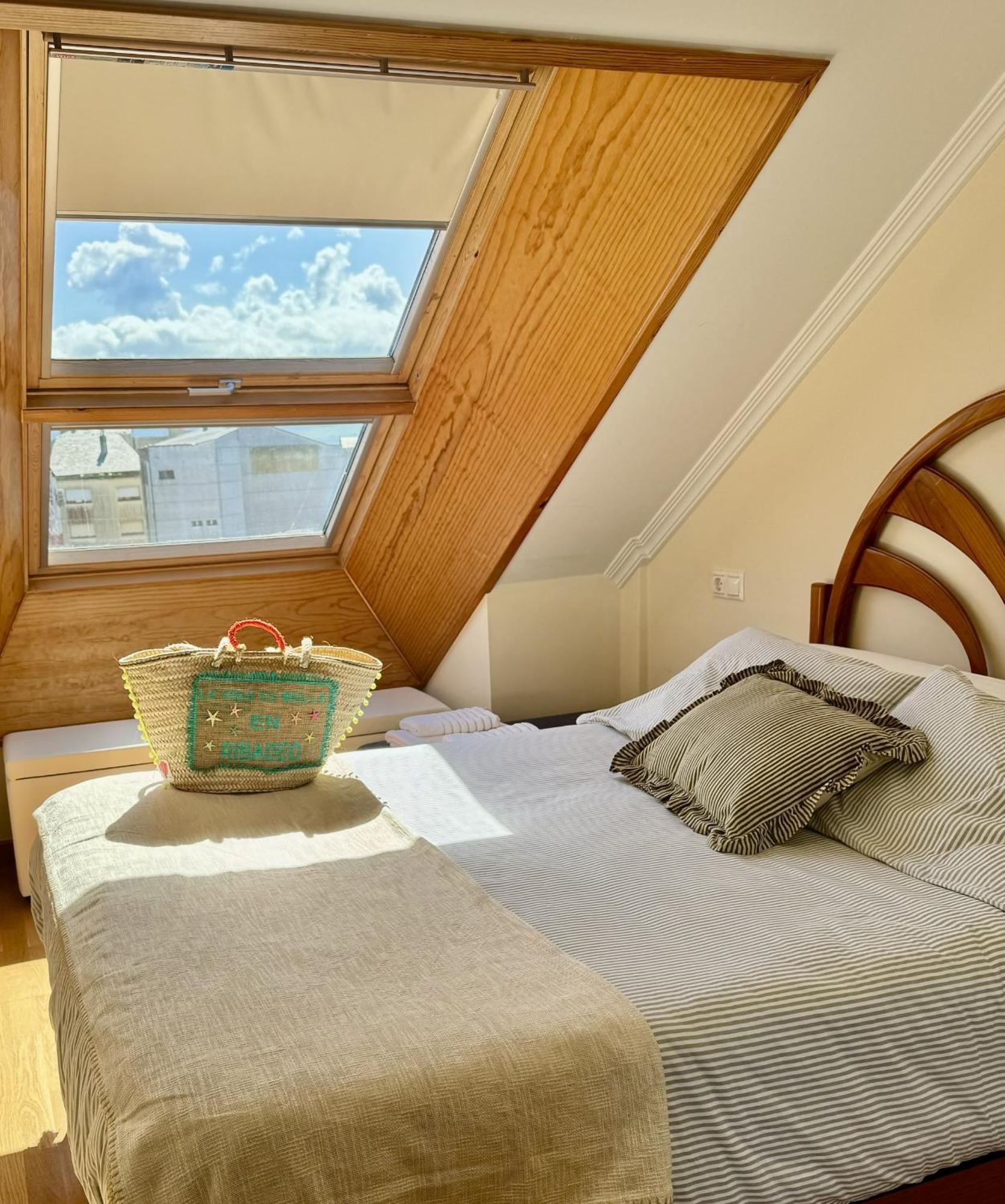 Moderno Piso Con La Mejor Terraza De Ribadeo Y Vistas Maravillosas ภายนอก รูปภาพ